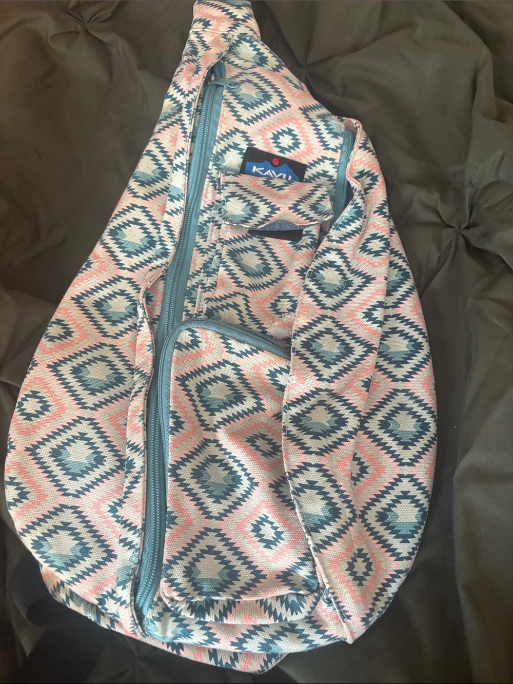 Kavu Aztec Rope Sling in Pink & Light Blue